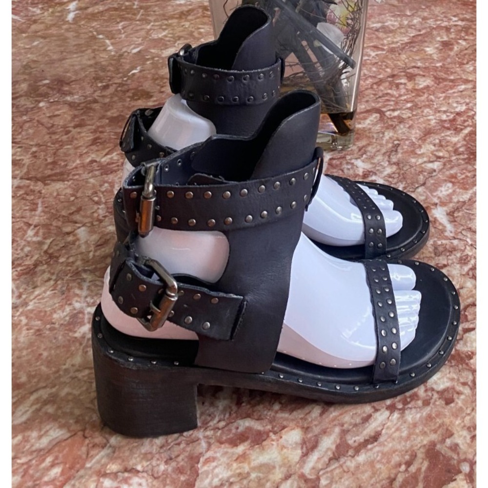 New Free People  Happiness Black Leather Heeled Sandal Sz 38/38.5 /US‎ 8.5M $158 - Picture 3 of 10